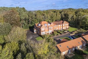 Photo 24- click for photo gallery